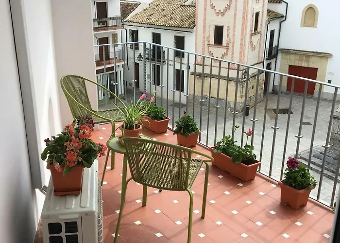 Piso La Compania شقة *